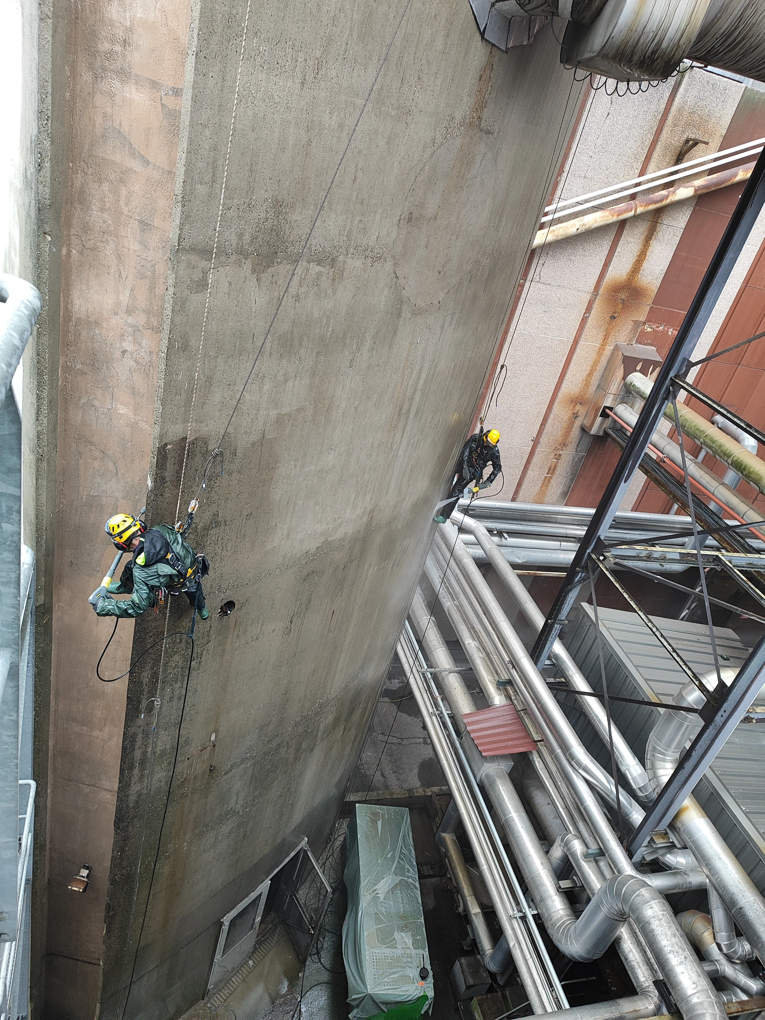 Intervention de cordistes MS Access pour une jolie cheminée chez DSA AQUITAINE à Cenon (industrie) – 7